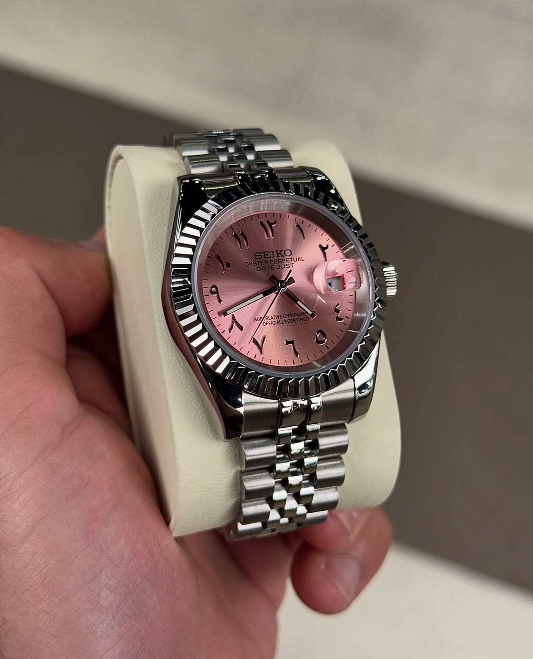 Pink Arabic Dial