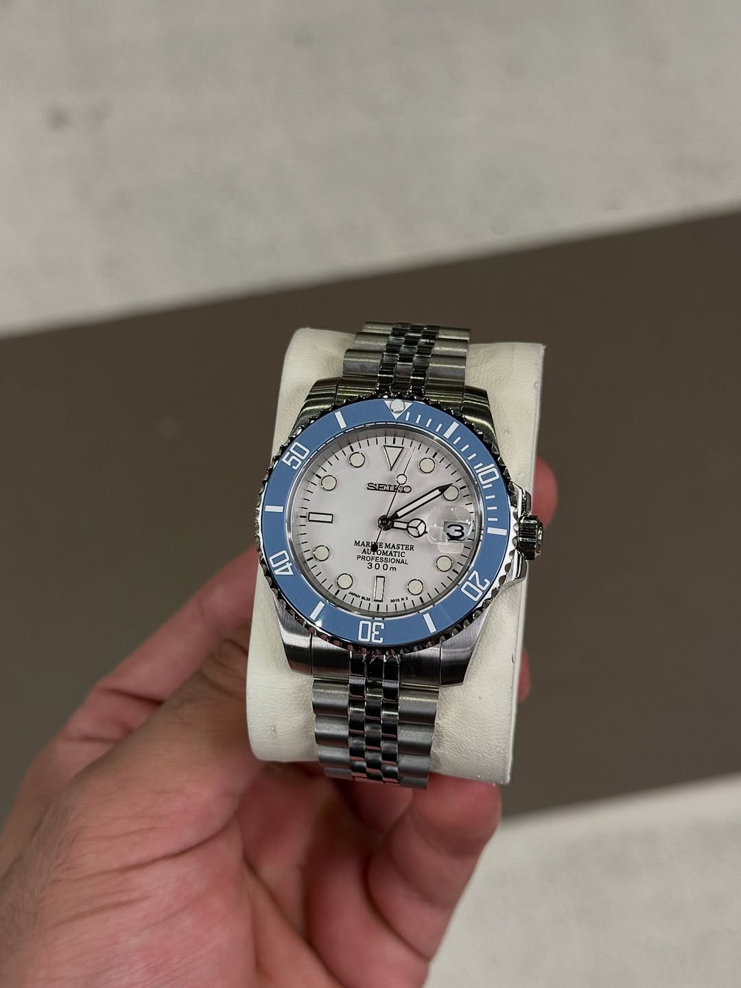 Safari Surfer Dial