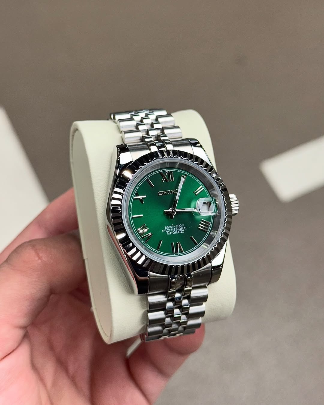 Hulk Roman Numeral Dial