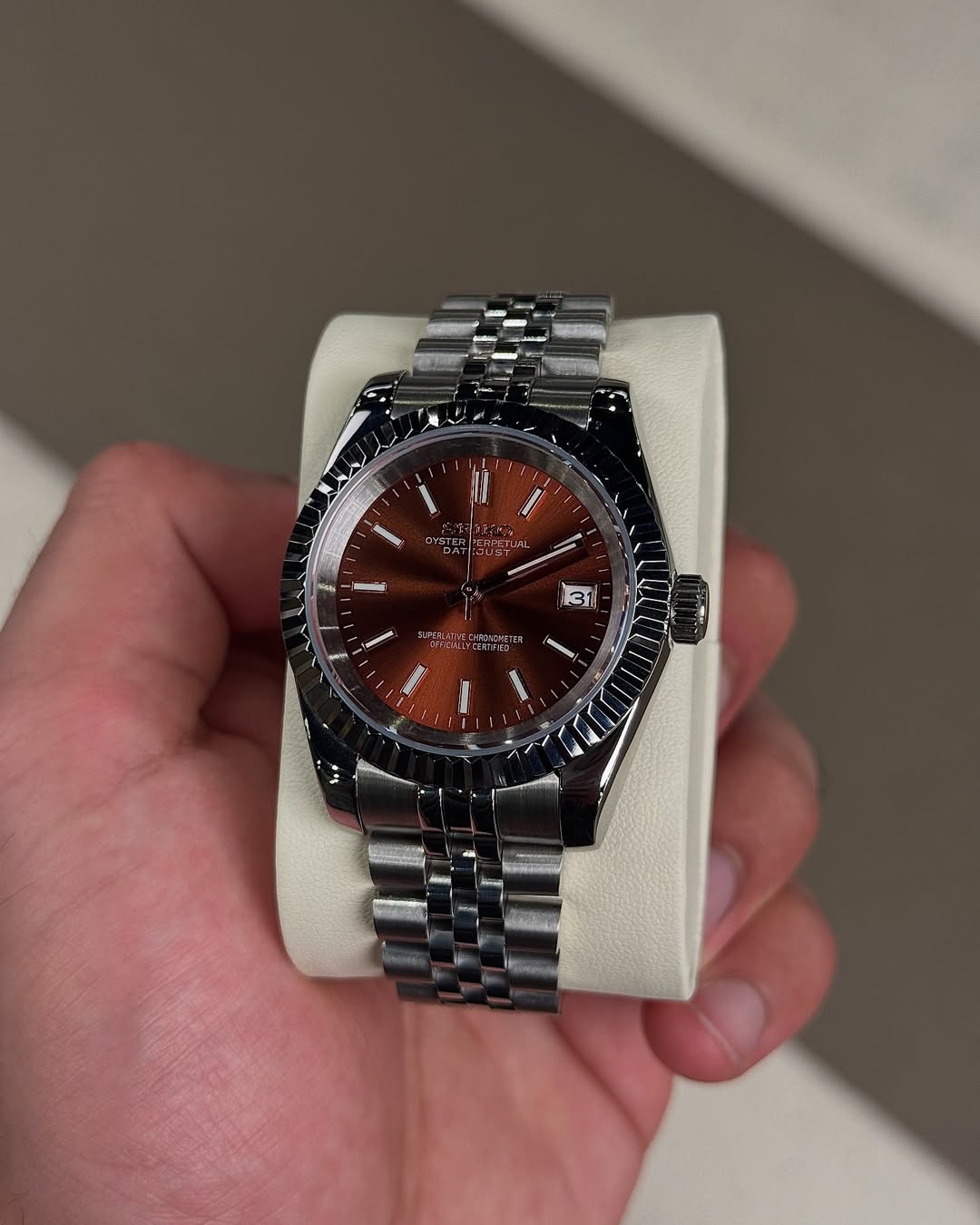 Chocolate Roman Dial