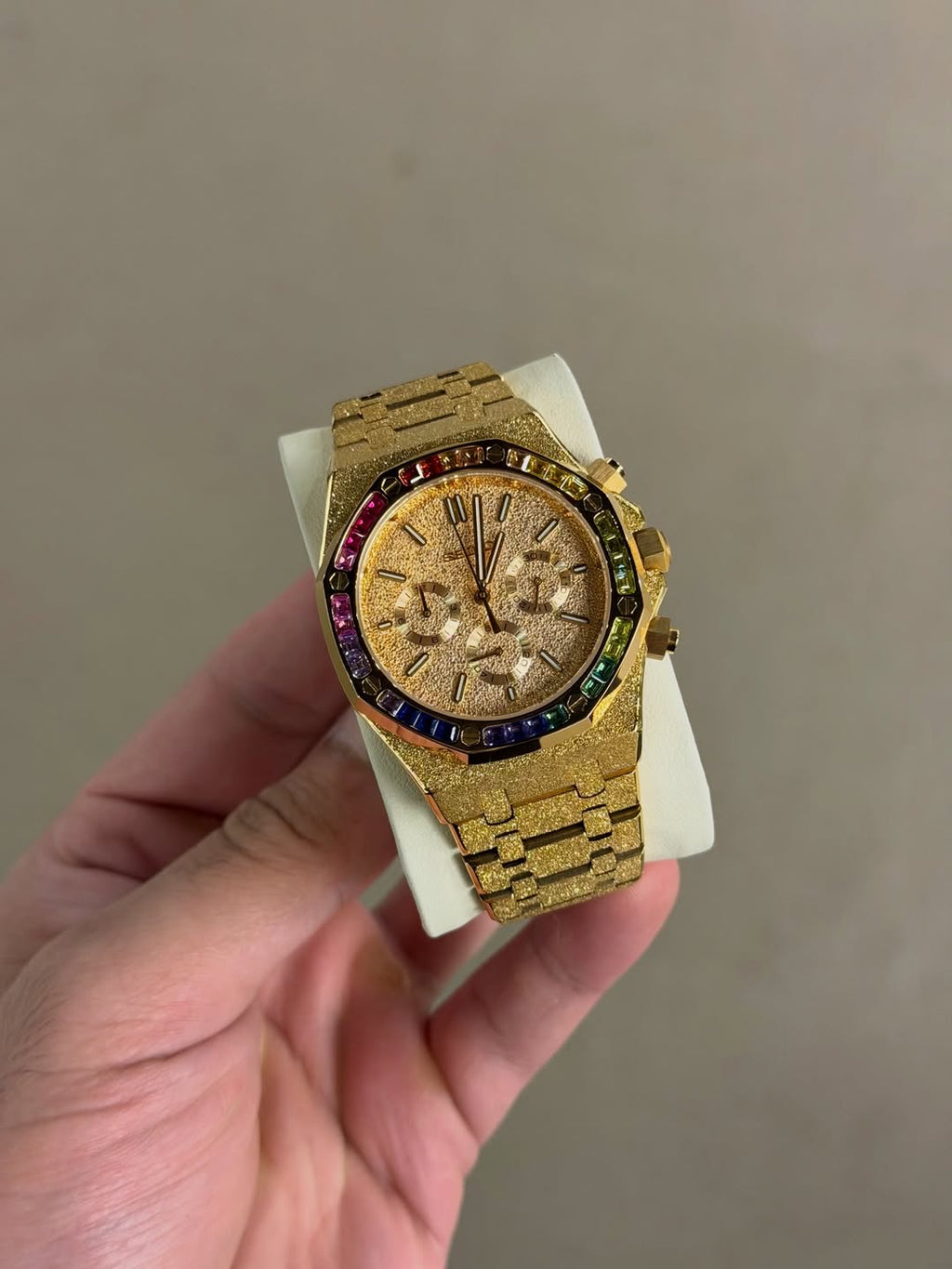 Cadran arc-en-ciel glacé